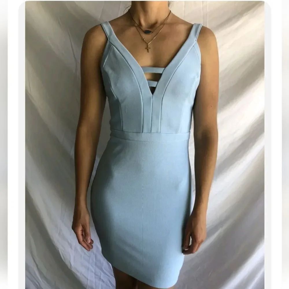 GUESS V-NECK SLEEVELESS MINI WOMEN'S DRESS